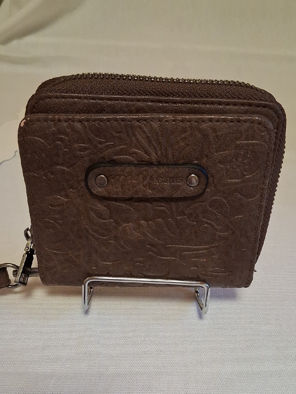Simply Noelle Brown Textured Zip-Around Wallet